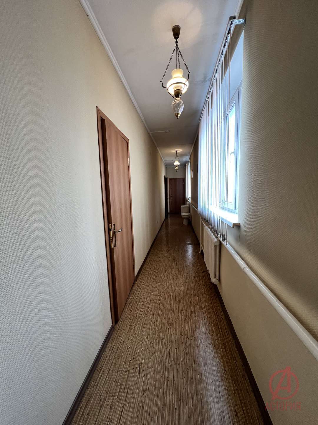 Фотография Универсальное помещение 371.00 м² #2