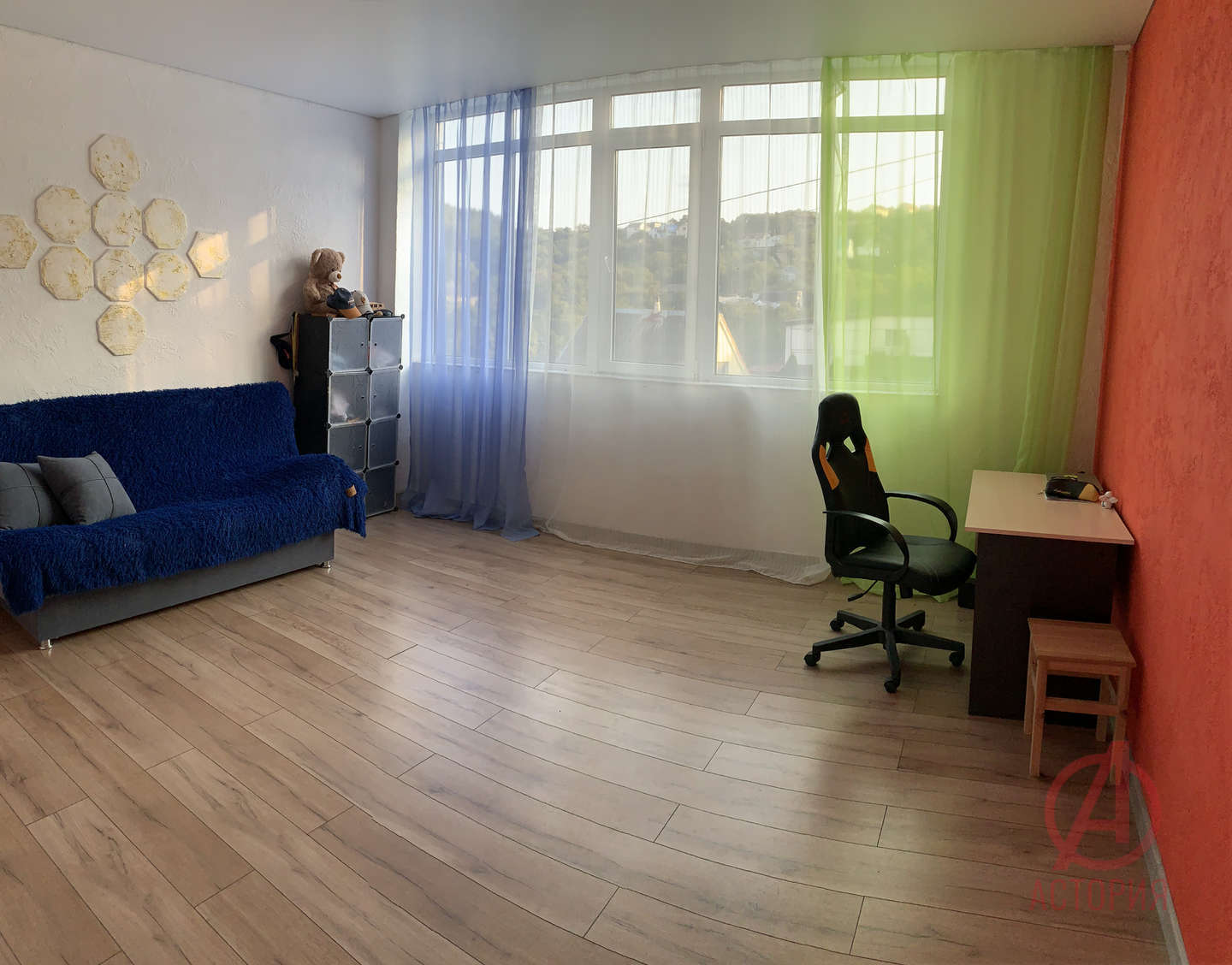 Фотография Дом 220.00 м² на участке 11.00 сот. #11