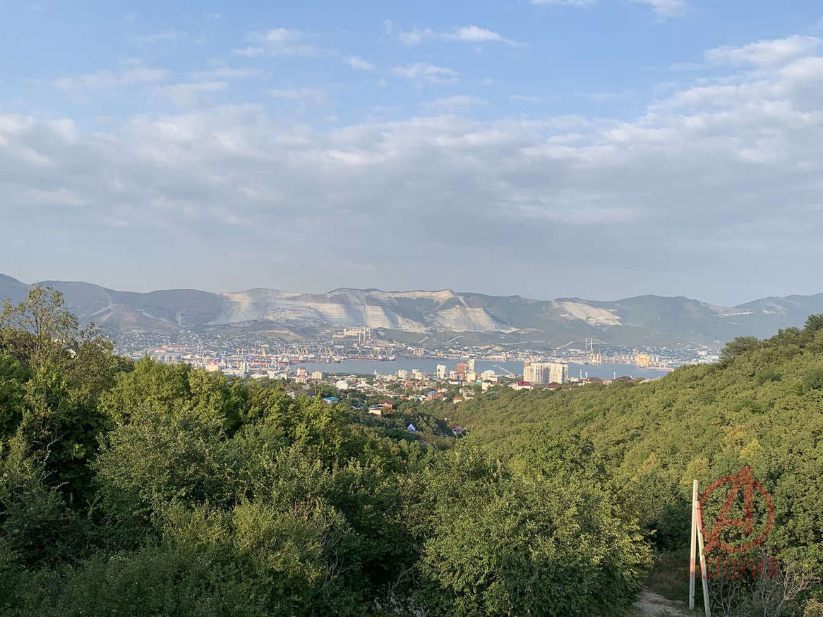 Фотография Дом 220.00 м² на участке 11.00 сот. #28