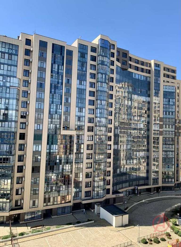 Основная фотография 2-к. квартира 122.00 м² 