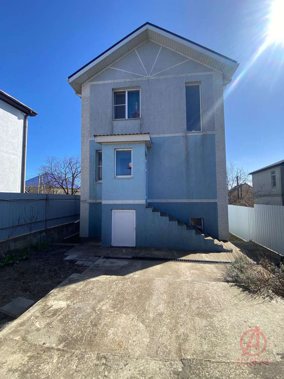 Фотография Дом 181.00 м² на участке 4.90 сот. #0