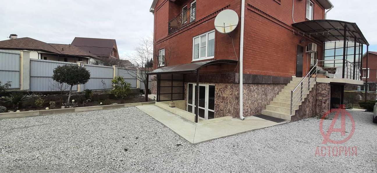 Фотография Дом 258.10 м² на участке 8.14 сот. #37
