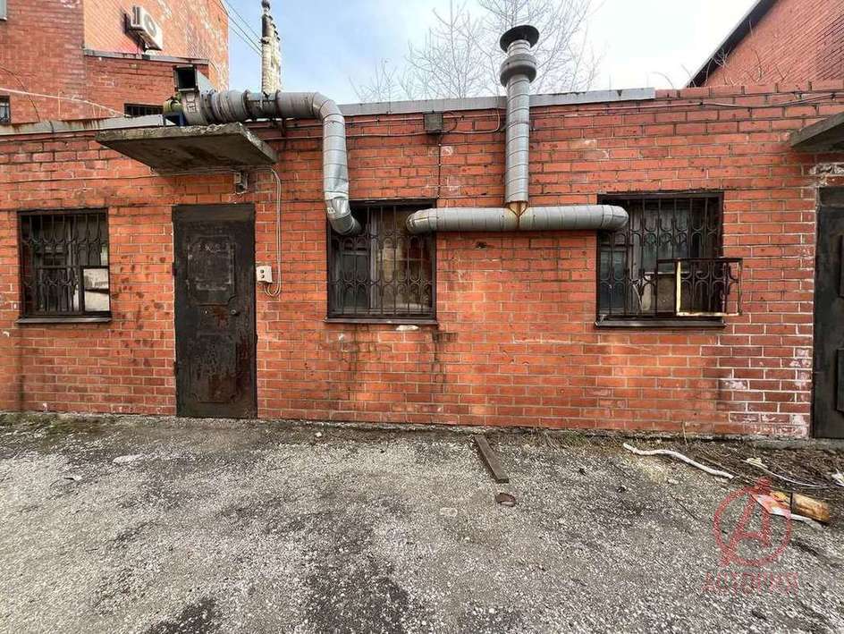 Фотография Универсальное помещение 371.00 м² #15