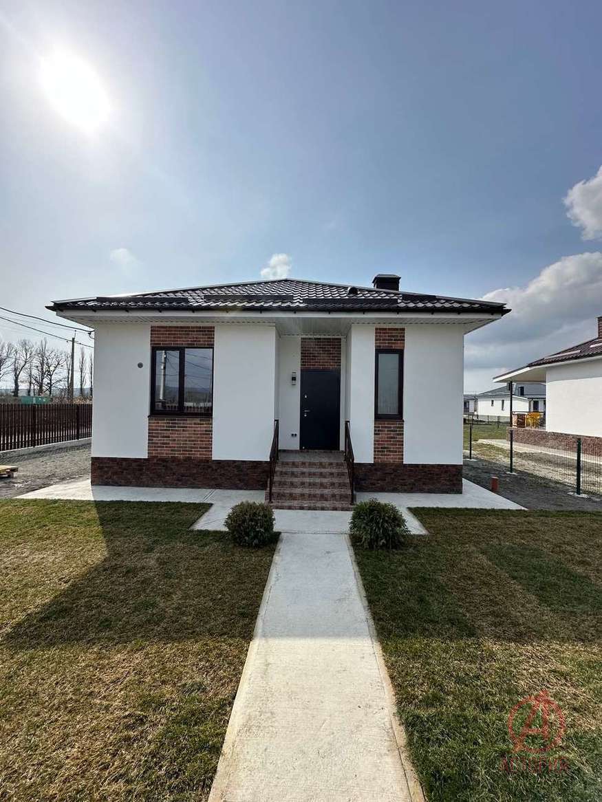 Фотография Дом 100.00 м² на участке 6.00 сот. #1