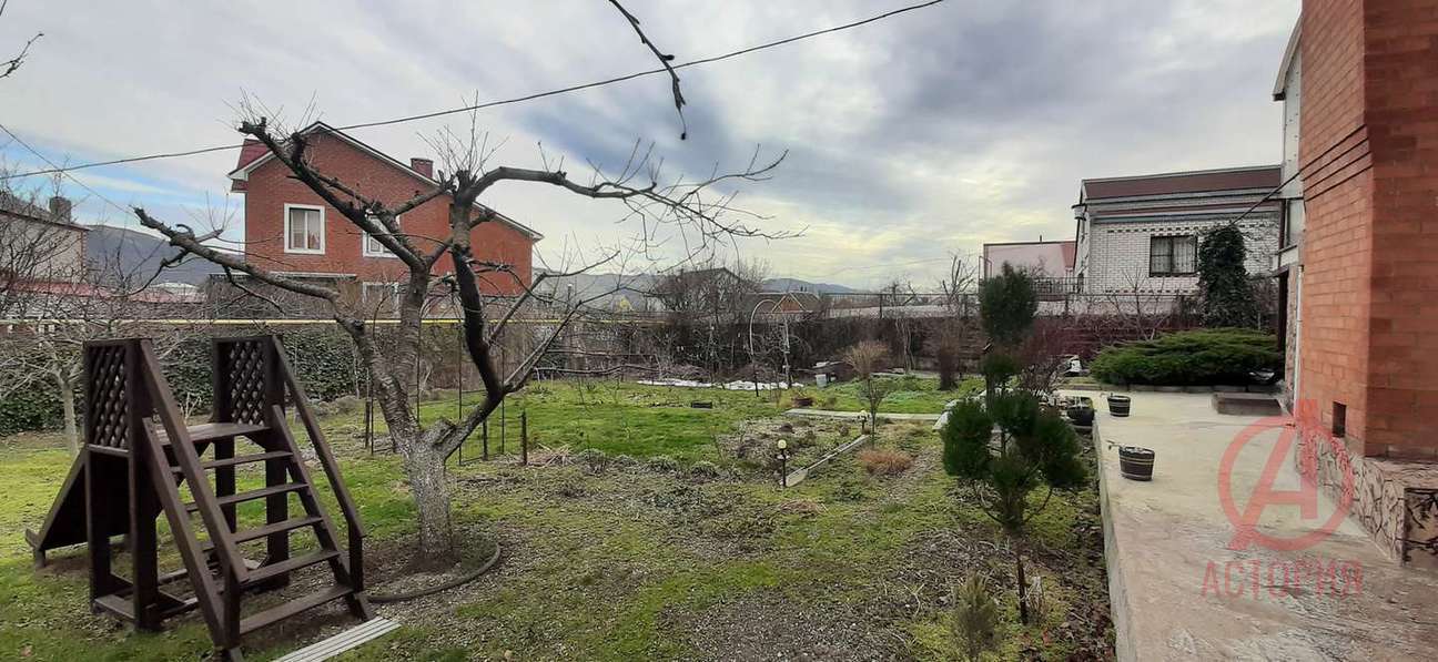 Фотография Дом 258.10 м² на участке 8.14 сот. #34