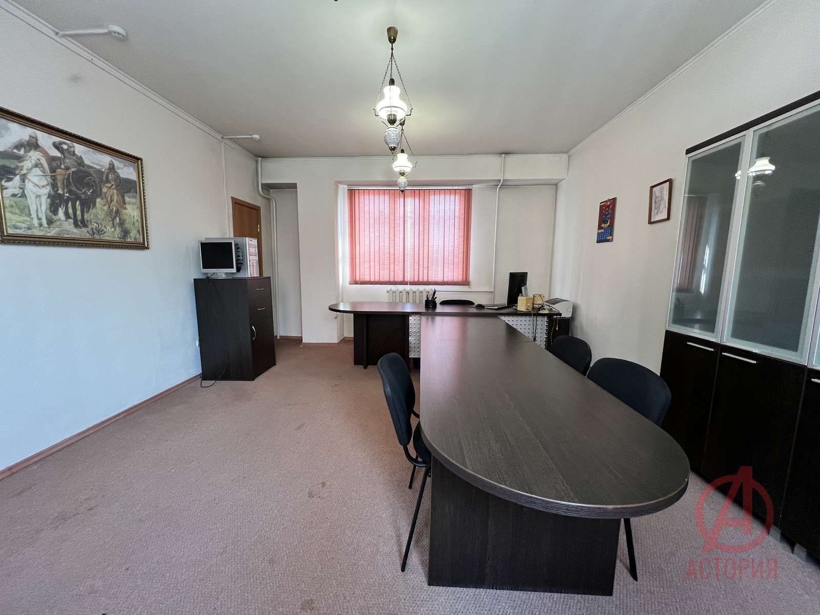 Фотография Универсальное помещение 371.00 м² #13
