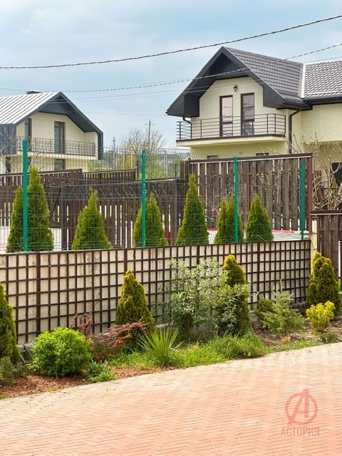 Фотография 188.00 м² на участке 6.60 сот. #12