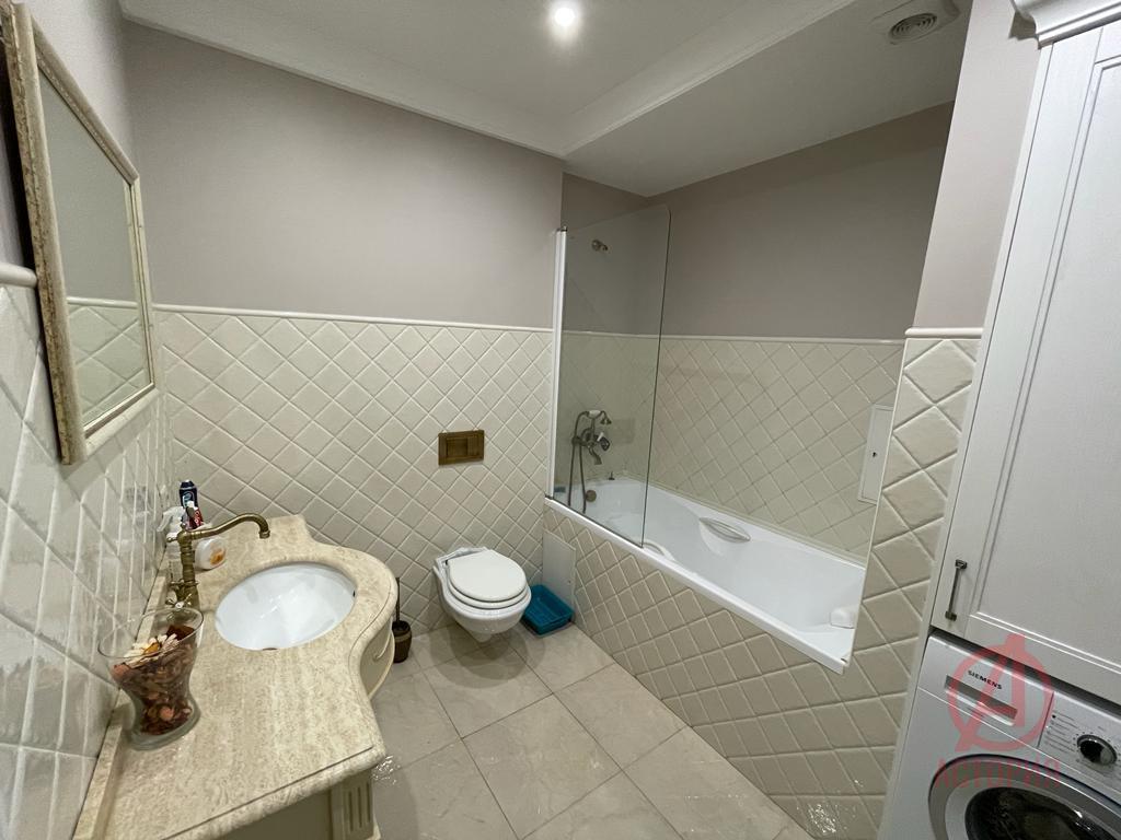 Основная фотография 3-к. квартира 130.00 м² 