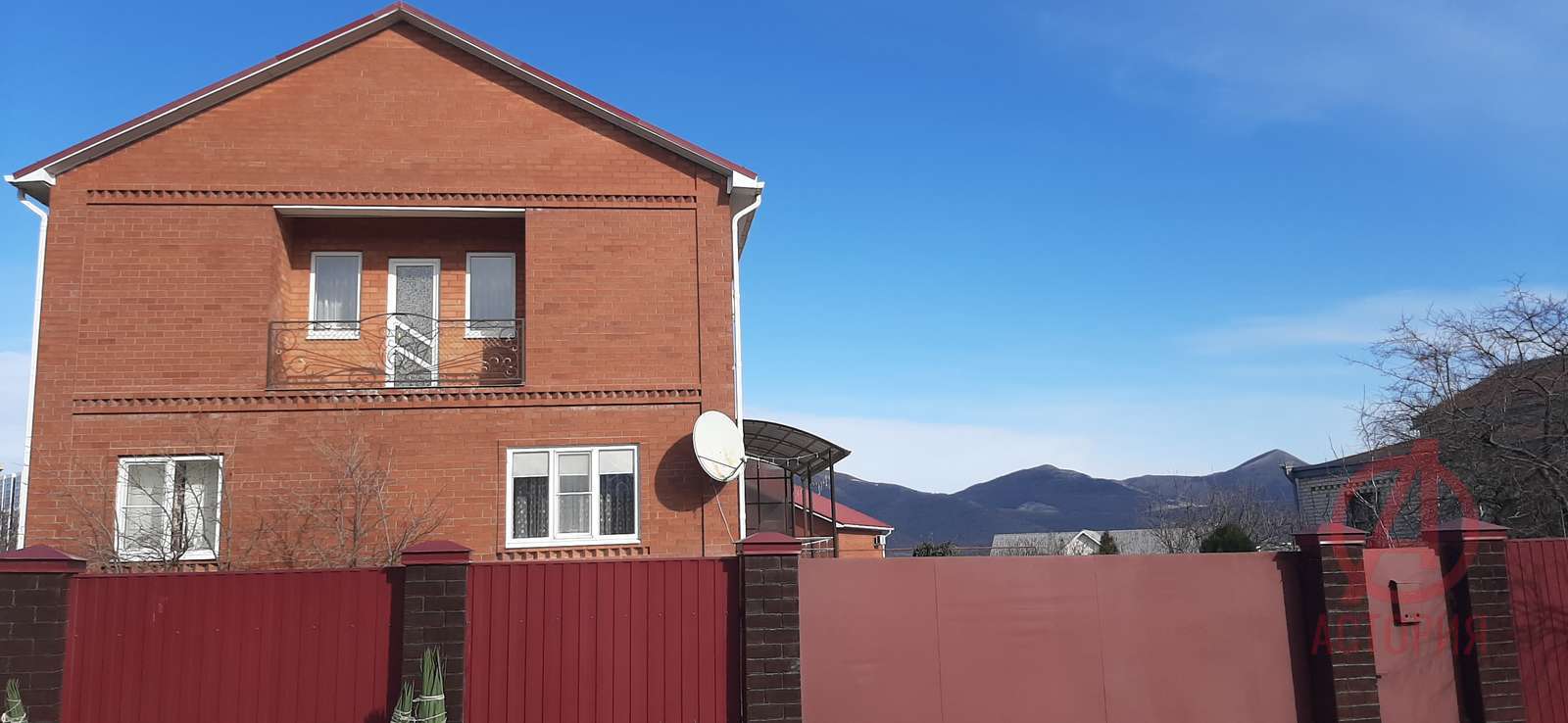 Фотография Дом 258.10 м² на участке 8.14 сот. #38