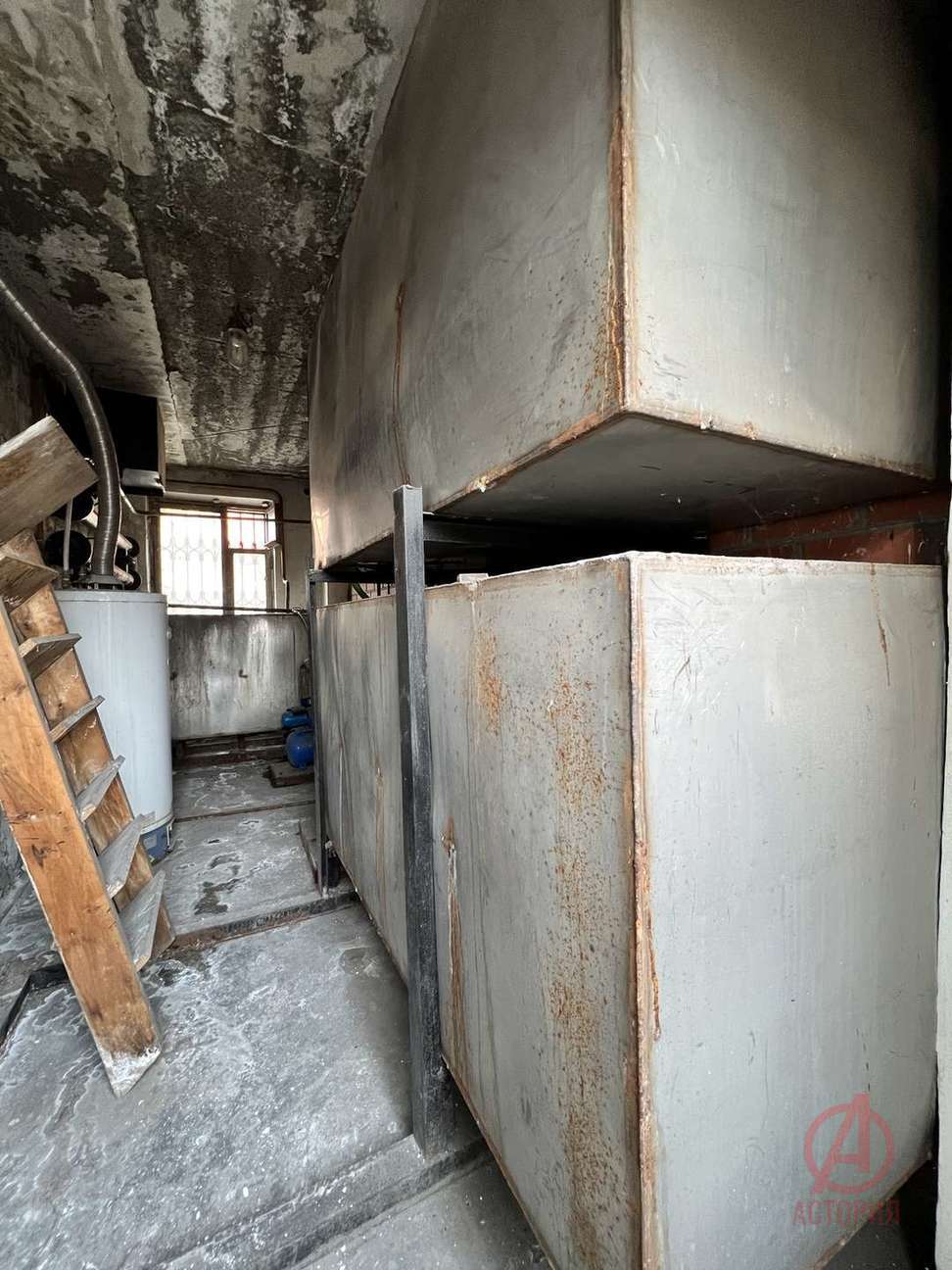 Фотография Универсальное помещение 371.00 м² #24