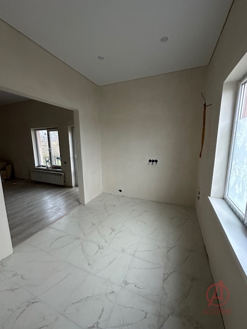 Основная фотография Дом 100.00 м² на участке 6.30 сот.