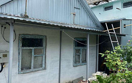Дом 120.00 м² на участке 10.00 сот.