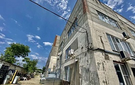 Производственное помещение 450.00 м² 