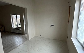 Дом 100.00 м² на участке 6.30 сот.